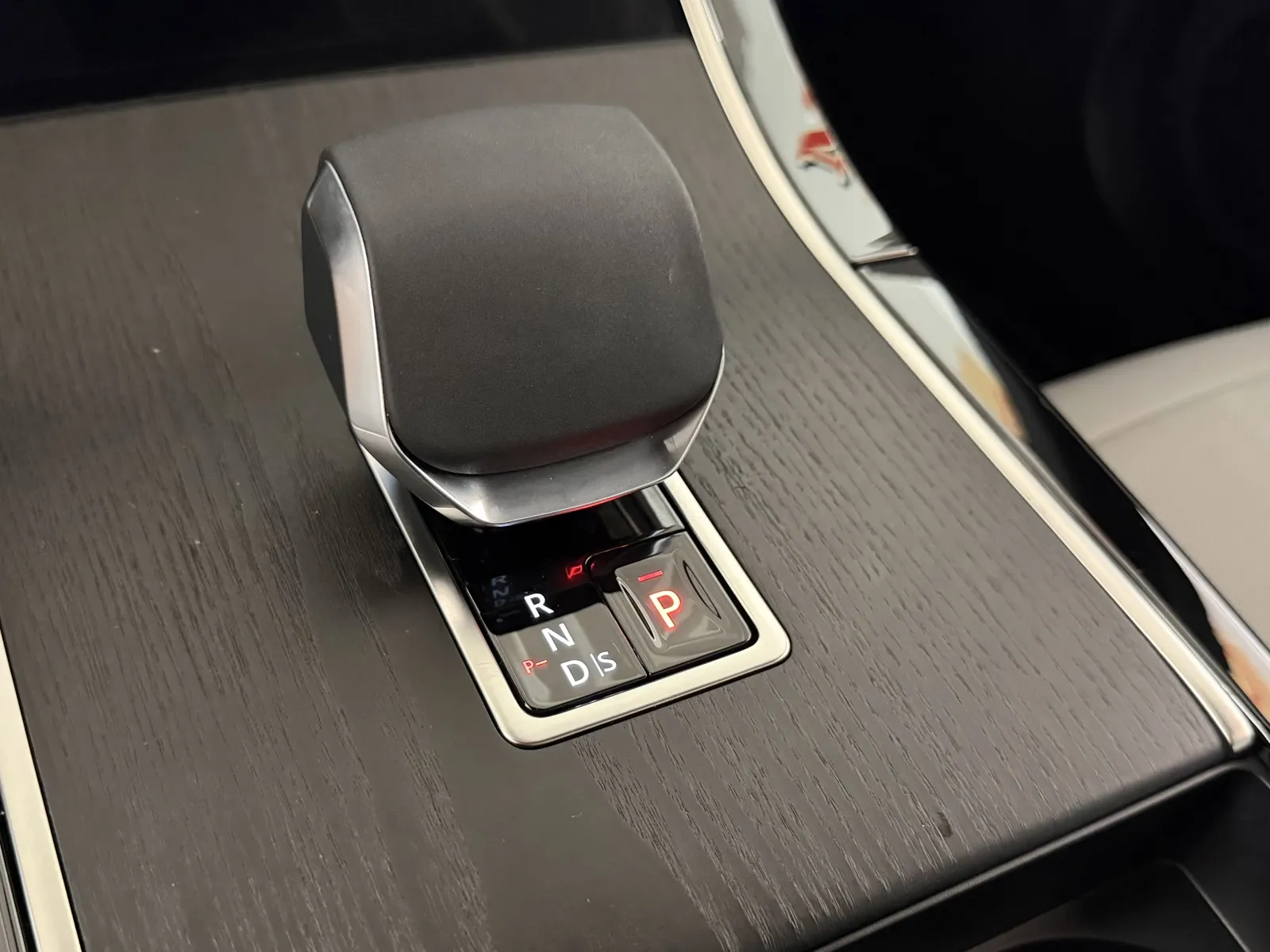 2026 Land Rover Range Rover Evoque S - Photo 31