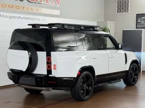 Another view of 2025 Land Rover Defender 130 P400 X-Dynamic SE for sale in Manheim, PA at Morgan Automotive