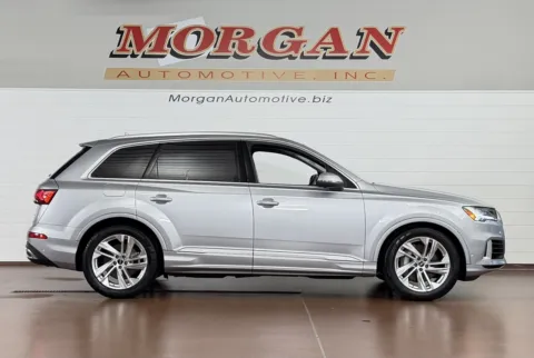 Photos of 2022 Audi Q7 Prestige 55 TFSI quattro Tiptronic for sale in Manheim, PA at Morgan Automotive