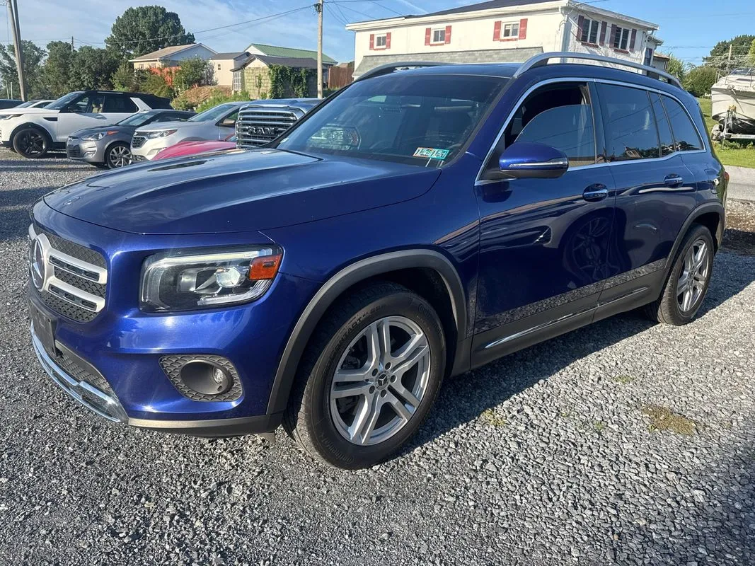 Gray 2021 Mercedes-Benz GLB 250 4MATIC for sale in Manheim, PA