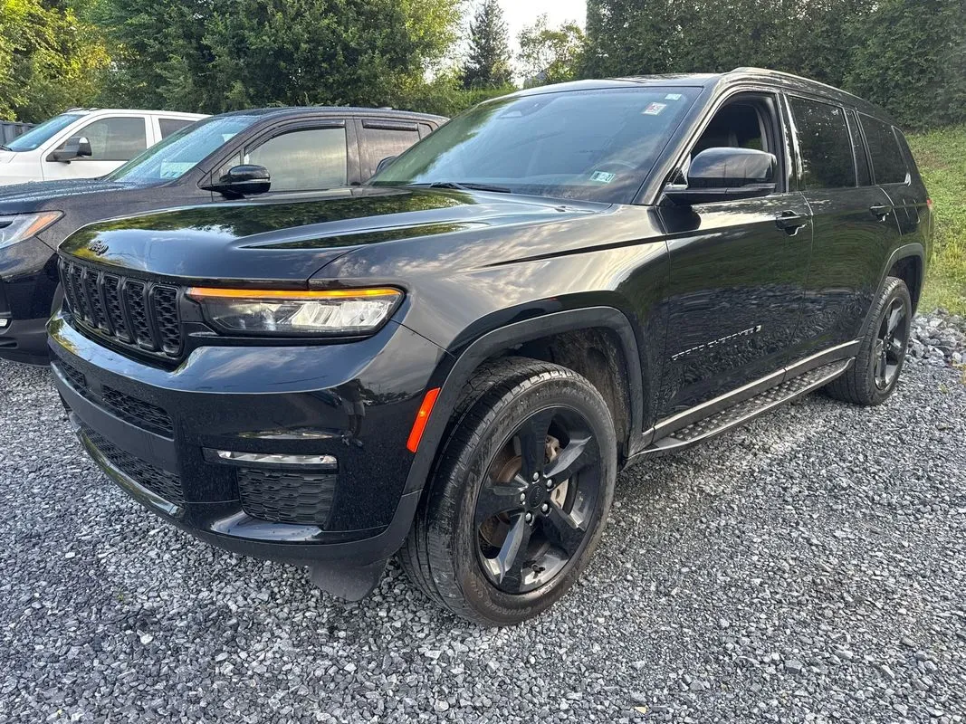 2022 Jeep Grand Cherokee L Limited 4x4 for sale in Manheim, PA