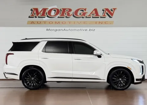 Photos of 2024 Hyundai PALISADE Calligraphy Night Edition for sale in Manheim, PA at Morgan Automotive