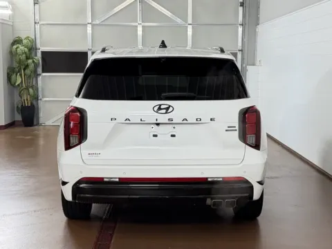 More photos of 2024 Hyundai PALISADE Calligraphy Night Edition at Morgan Automotive, PA