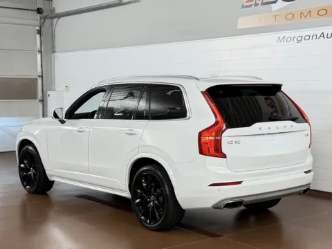 More photos of 2021 Volvo XC90 T6 Momentum 7 Passenger at Morgan Automotive, PA