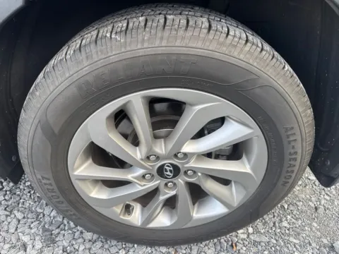 More photos of 2016 Hyundai Tucson SE at Morgan Automotive, PA