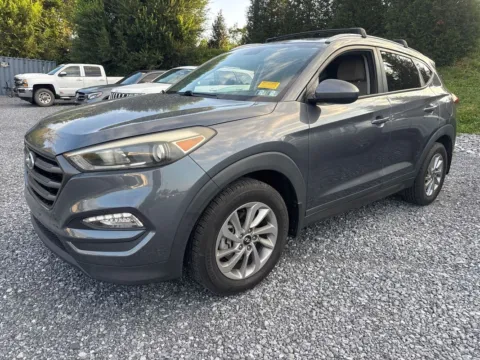 Gray 2016 Hyundai Tucson SE for sale in Manheim, PA