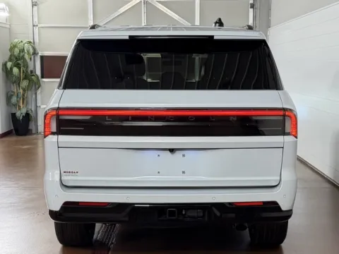 More photos of 2025 Lincoln Navigator Reserve at Morgan Automotive, PA