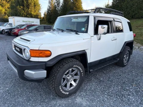 White 2014 Toyota FJ Cruiser for sale in Manheim, PA