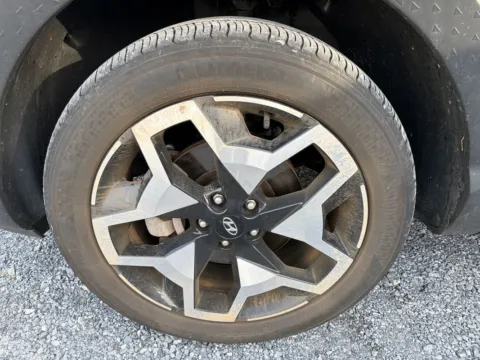 More photos of 2024 Hyundai Santa Cruz Limited at Morgan Automotive, PA