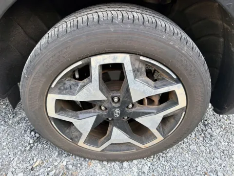 More photos of 2024 Hyundai Santa Cruz Limited at Morgan Automotive, PA