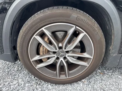 More photos of 2022 Mercedes-Benz AMG GLA 35 4MATIC at Morgan Automotive, PA