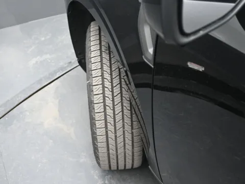 More photos of 2026 Ford Maverick LARIAT at Mike Molstead Ford, IA