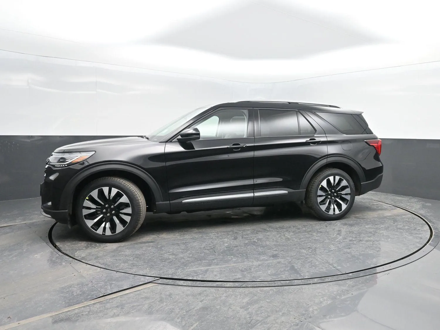 Black 2026 FORD EXPLORER PLATINUM 4WD for sale in Charles City, IA