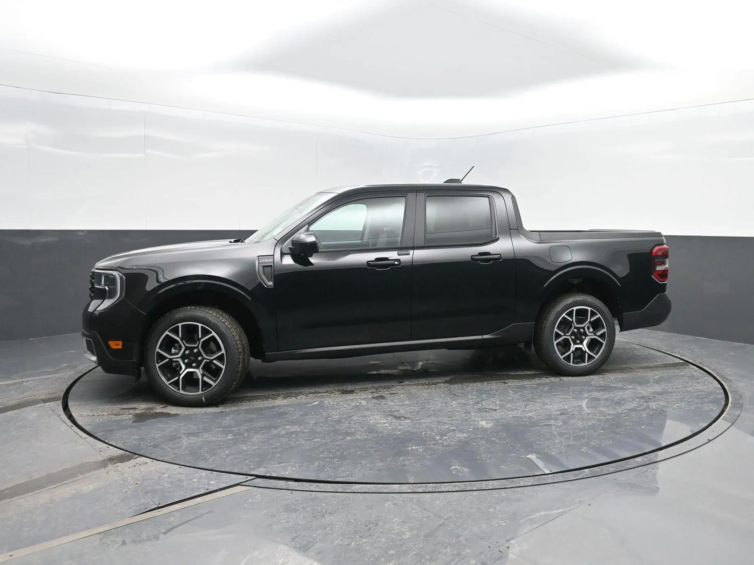 Black 2026 Ford Maverick LARIAT for sale in Charles City, IA