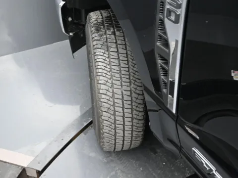 More photos of 2025 Ford Super Duty F-250 SRW XL at Mike Molstead Ford, IA