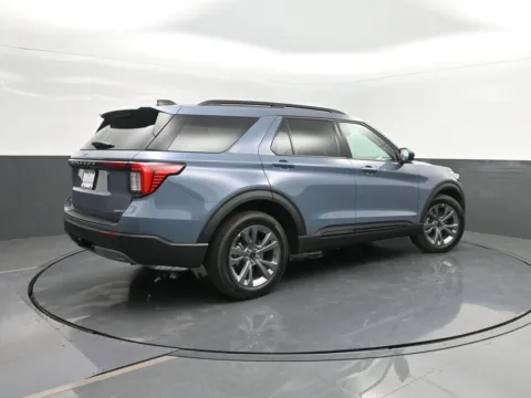 Photos of 2026 Ford Explorer Active for sale in Charles City, IA at Mike Molstead Ford