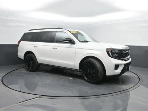 More photos of 2026 Ford Expedition Platinum at Mike Molstead Ford, IA