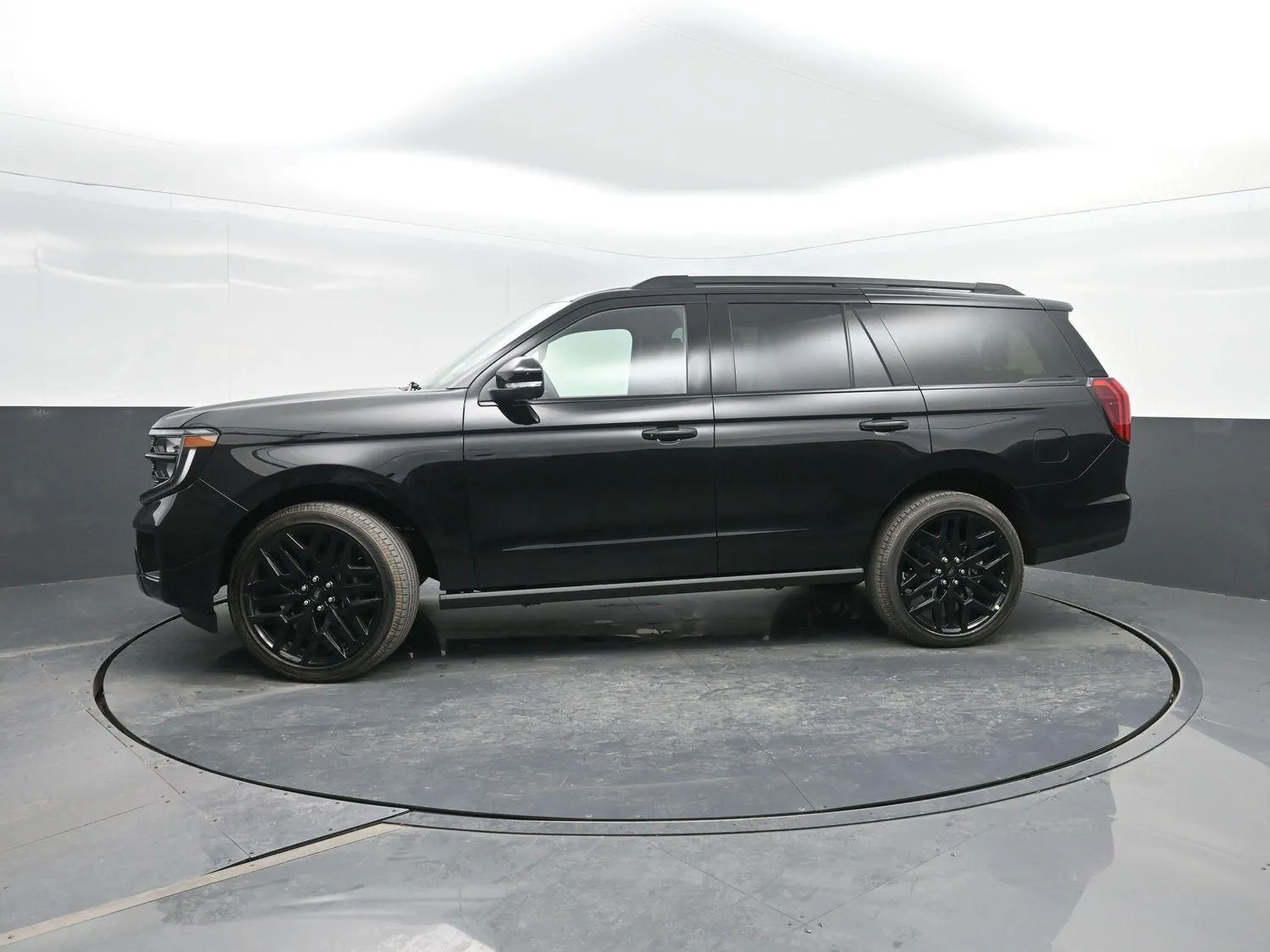 Black 2026 Ford Expedition Platinum for sale in Charles City, IA