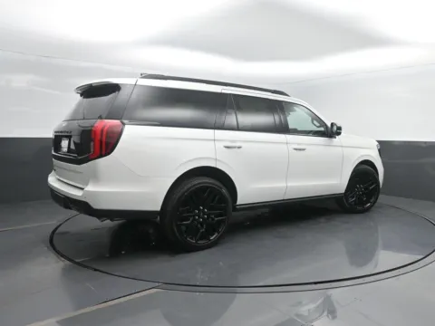 Photos of 2027 Ford Expedition Platinum for sale in Charles City, IA at Mike Molstead Ford