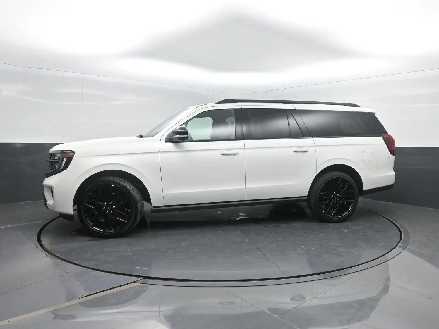 White 2027 Ford Expedition Max Platinum for sale in Charles City, IA