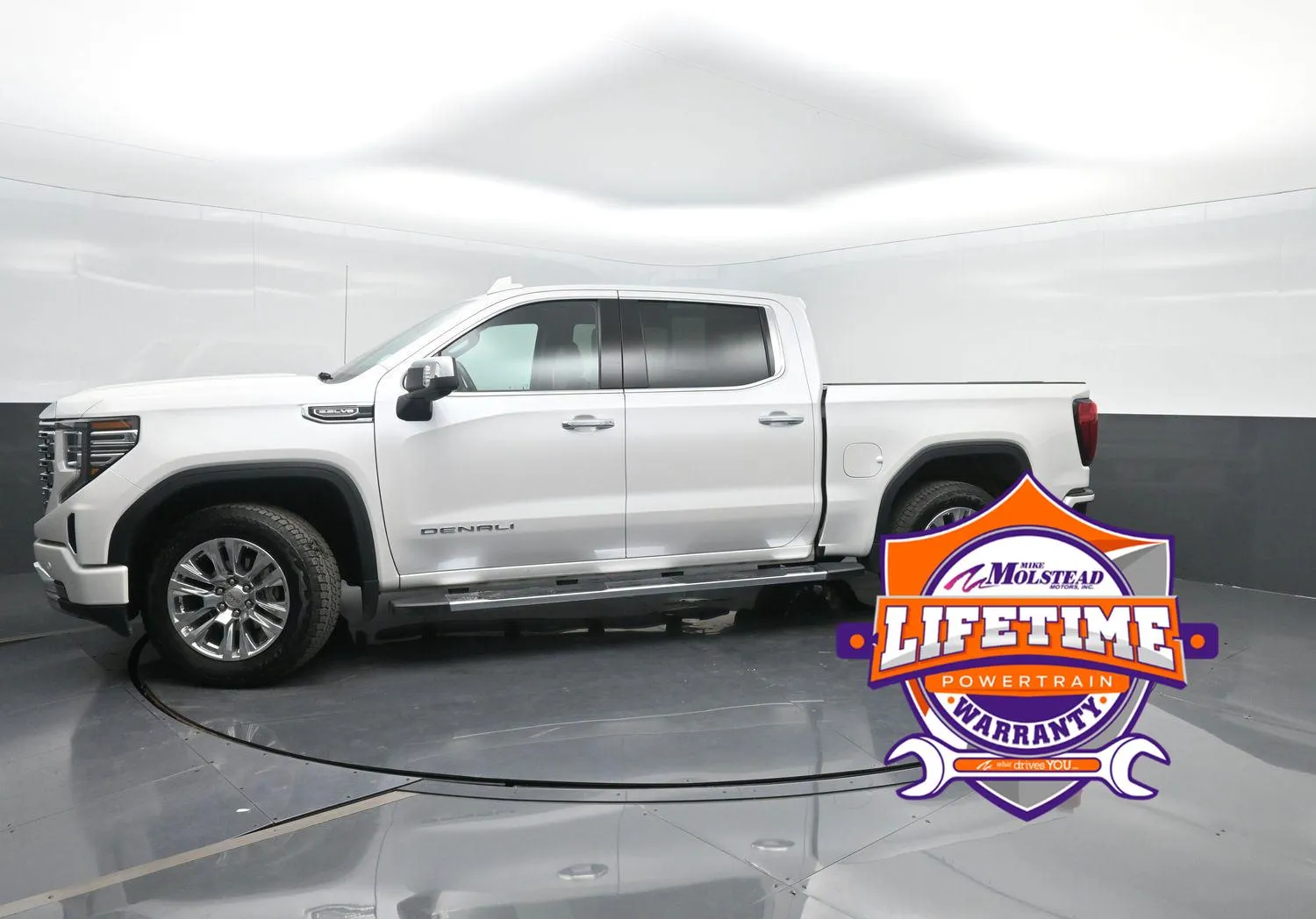 2024 GMC Sierra 1500 Denali for sale in Charles City, IA