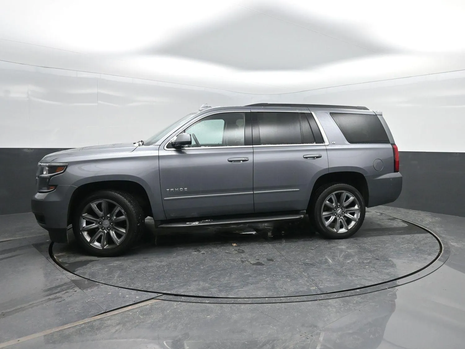 2020 Chevrolet Tahoe LT for sale in Charles City, IA