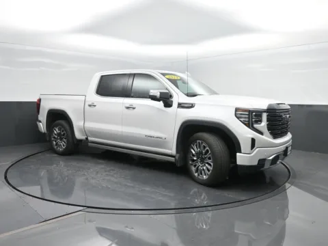 More photos of 2024 GMC Sierra 1500 Denali Ultimate at Mike Molstead Chevrolet, GMC, IA