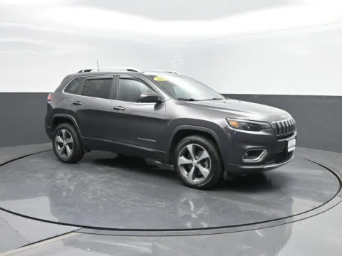 More photos of 2019 Jeep Cherokee Limited at Mike Molstead Chevrolet, GMC, IA