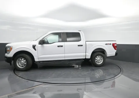 Black 2021 Ford F-150 XL for sale in Charles City, IA