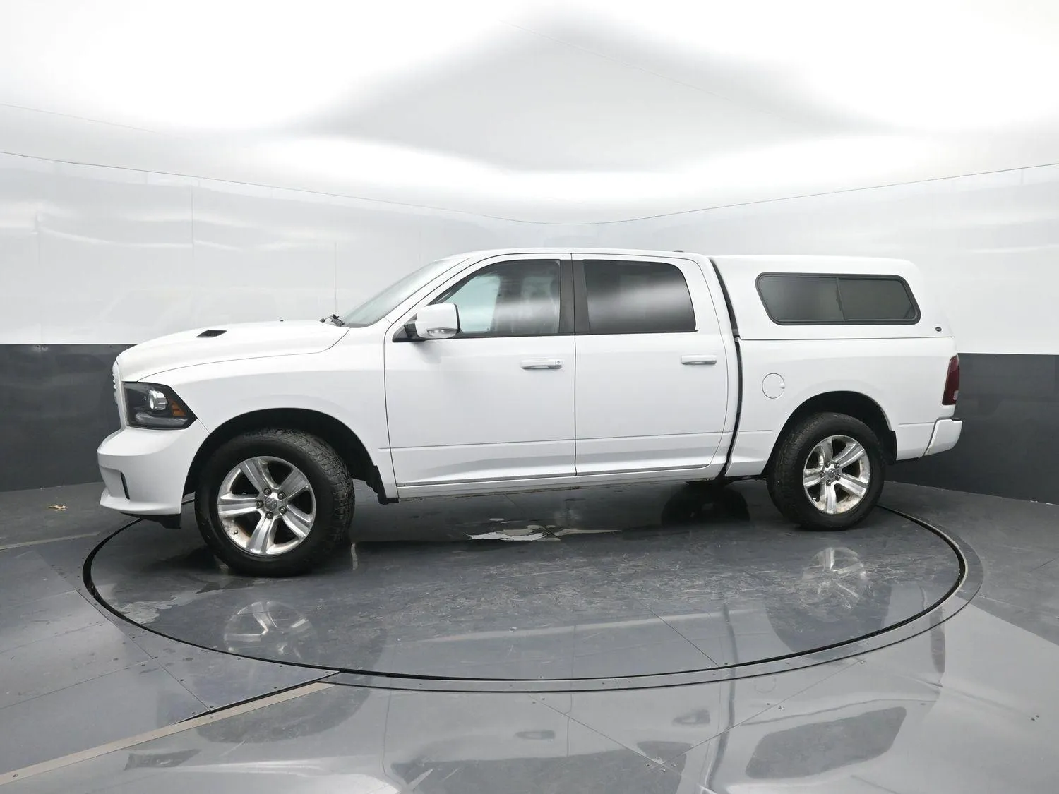 White 2016 Ram 1500 Sport for sale in Charles City, IA