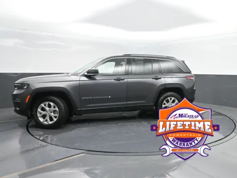 Gray 2023 Jeep Grand Cherokee Limited for sale in Charles City, IA