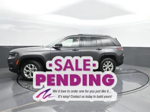 Gray 2023 Jeep Grand Cherokee Limited for sale in Charles City, IA