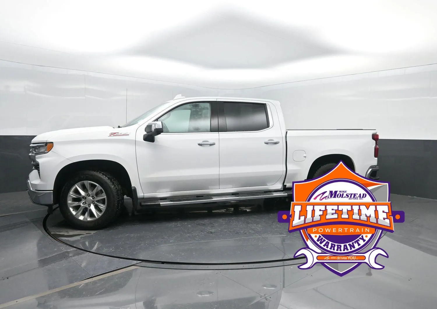 White 2023 Chevrolet Silverado 1500 LTZ for sale in Charles City, IA