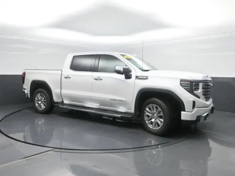 More photos of 2025 GMC Sierra 1500 Denali at Mike Molstead Chevrolet, GMC, IA