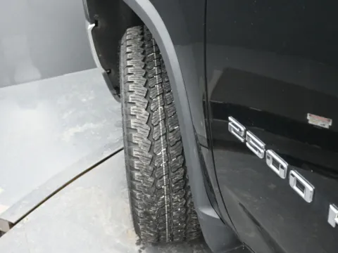 More photos of 2020 Chevrolet Silverado 2500HD LTZ at Mike Molstead Chevrolet, GMC, IA