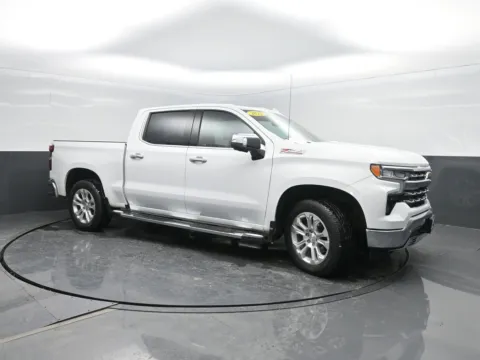 More photos of 2022 Chevrolet Silverado 1500 LTZ at Mike Molstead Chevrolet, GMC, IA