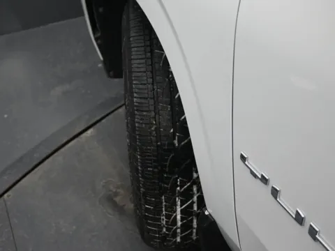 More photos of 2022 GMC Yukon SLT at Mike Molstead Chevrolet, GMC, IA