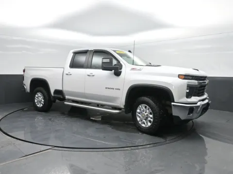 More photos of 2024 Chevrolet Silverado 2500HD LT at Mike Molstead Chevrolet, GMC, IA