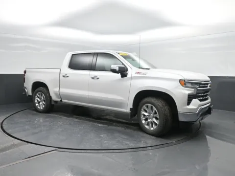 More photos of 2022 Chevrolet Silverado 1500 LTZ at Mike Molstead Chevrolet, GMC, IA