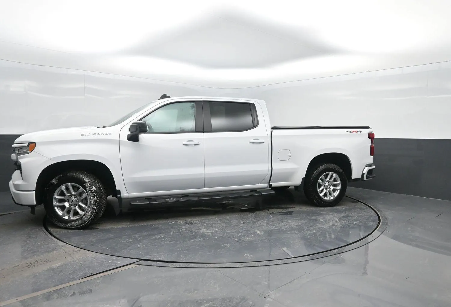 White 2025 Chevrolet Silverado 1500 RST for sale in Charles City, IA