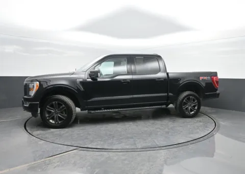 Black 2022 Ford F-150 XLT for sale in Charles City, IA