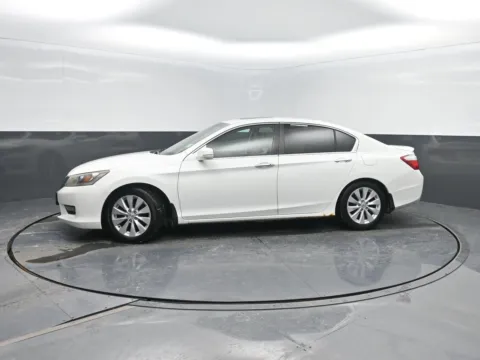 Silver 2014 HONDA ACCORD for sale in Charles City, IA
