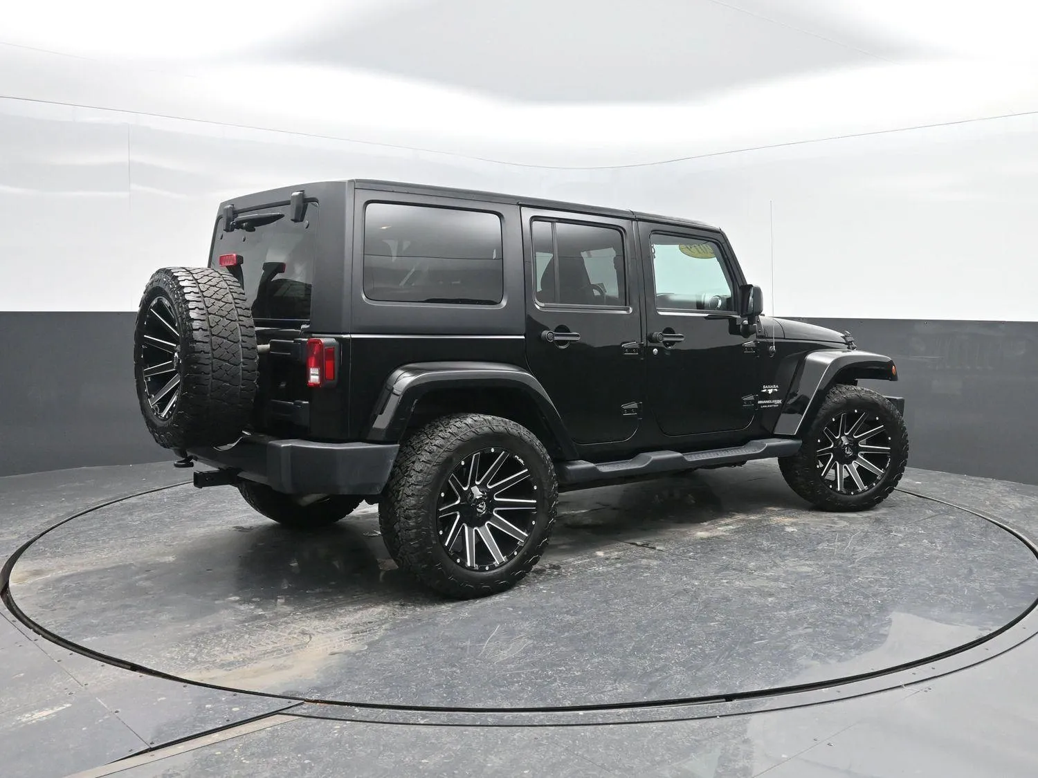 Black 2018 Jeep Wrangler JK Unlimited Sahara for sale in Charles City, IA