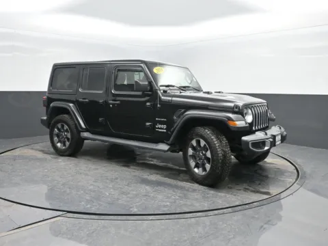 More photos of 2018 Jeep Wrangler Unlimited Sahara at Mike Molstead Chevrolet, GMC, IA