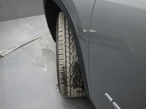 More photos of 2026 GMC Acadia AWD Elevation at Mike Molstead Chevrolet, GMC, IA