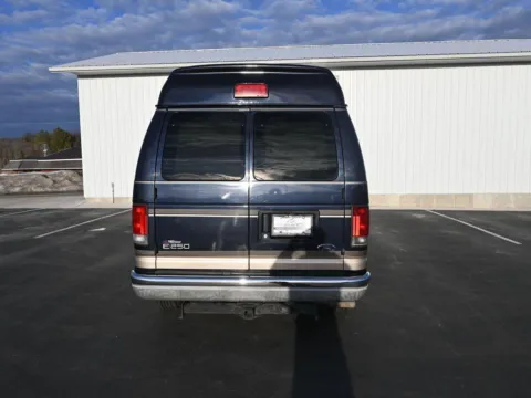 More photos of 1999 FORD ECONOLINE E-250 at Mike Molstead Chevrolet, GMC, IA