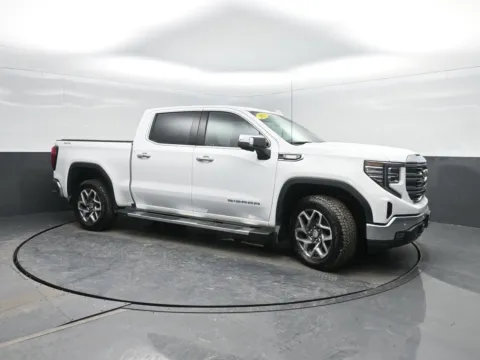 More photos of 2025 GMC Sierra 1500 SLT at Mike Molstead Chevrolet, GMC, IA