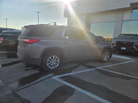 More photos of 2019 Chevrolet Traverse LT Cloth at Mike Molstead Chevrolet, GMC, IA