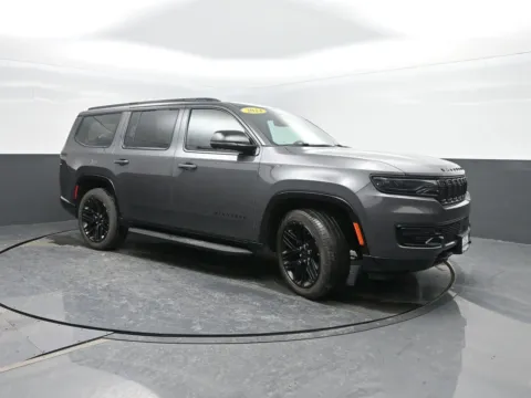 More photos of 2024 Jeep Wagoneer Series II Carbide at Mike Molstead Chevrolet, GMC, IA