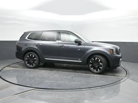 Another view of 2023 Kia Telluride SX for sale in Charles City, IA at Mike Molstead Chevrolet, GMC